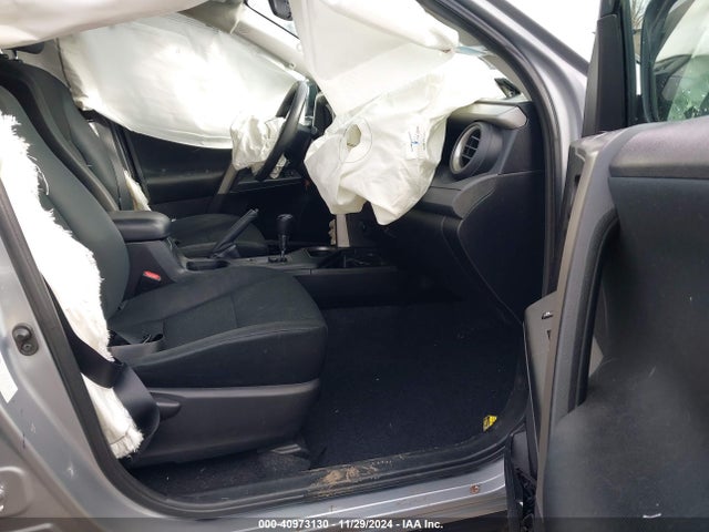 Toyota RAV4 LE 2017 2T3BFREVXHW631605 Image 5