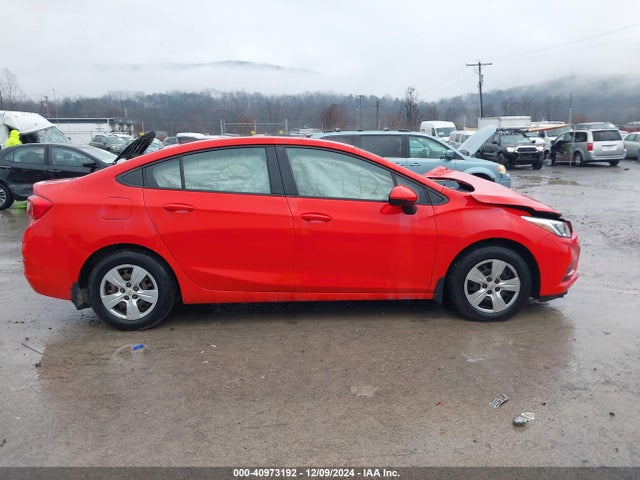 1G1BC5SM0H7219176 Chevrolet Cruze Ls Auto