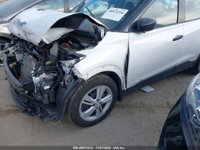 3N1CP5BV8NL505196 Nissan Kicks S Xtronic Cvt