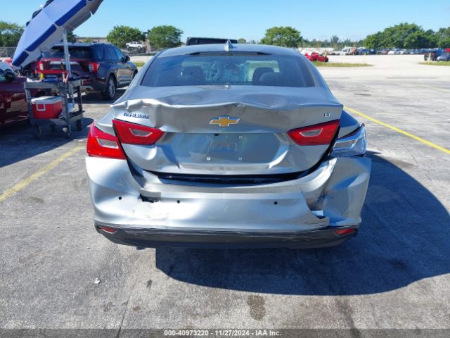 1G1ZD5ST7SF122623 Chevrolet Malibu Fwd 1lt