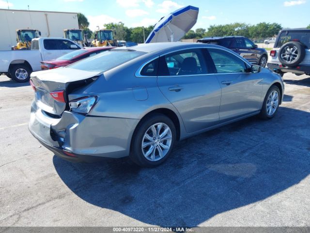 1G1ZD5ST7SF122623 Chevrolet Malibu Fwd 1lt