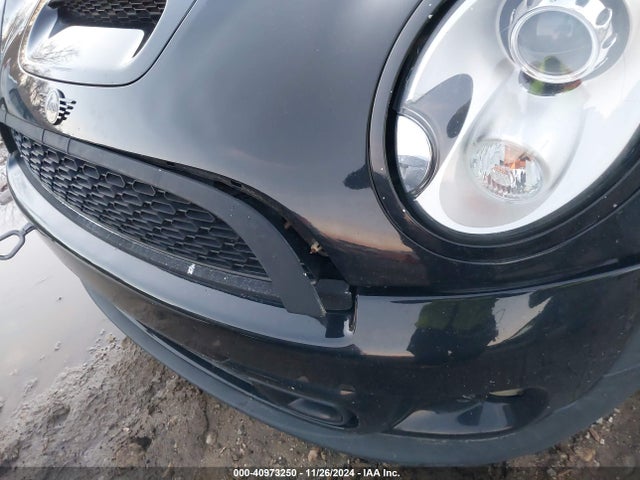 2011 MINI COOPER S WMWSV3C55BTY22407 Photo 5