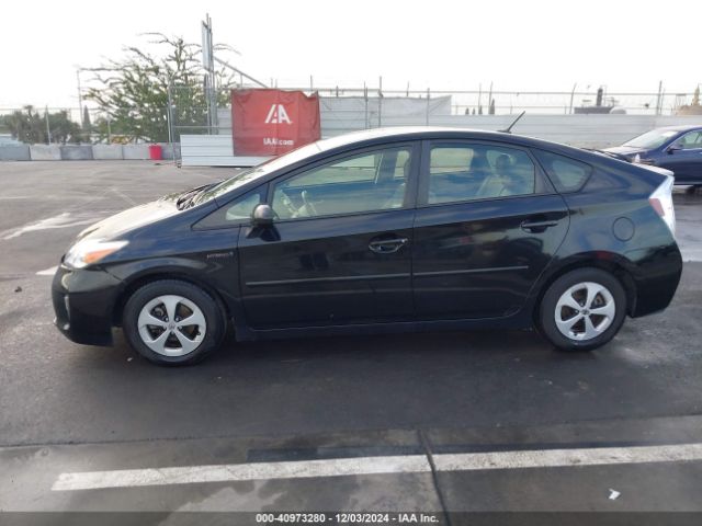 JTDKN3DU7F0395389 Toyota Prius Four