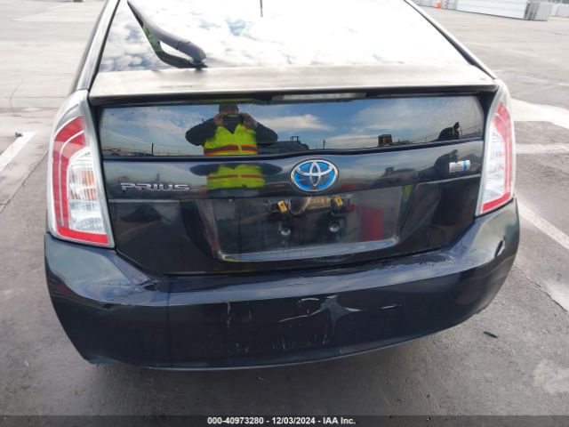 JTDKN3DU7F0395389 Toyota Prius Four