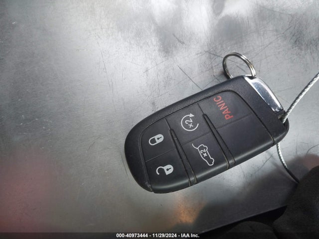 3C4NJDBB8HT651142 Jeep New Compass Latitude 4x4