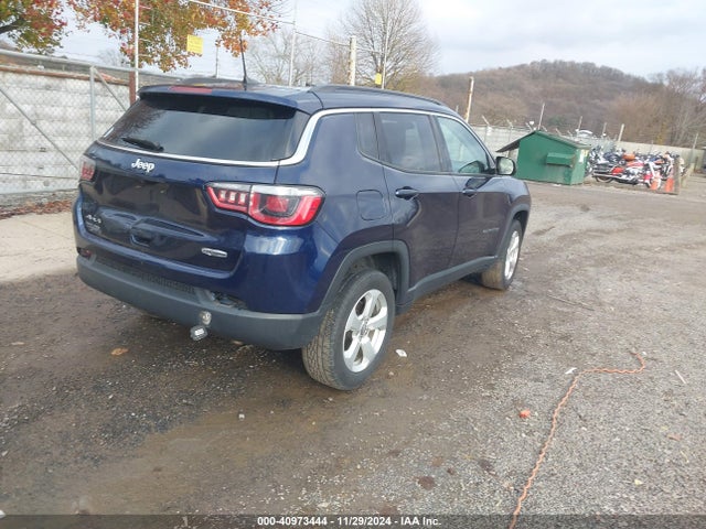 3C4NJDBB8HT651142 Jeep New Compass Latitude 4x4