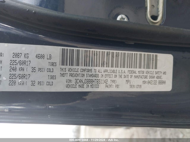 3C4NJDBB8HT651142 Jeep New Compass Latitude 4x4