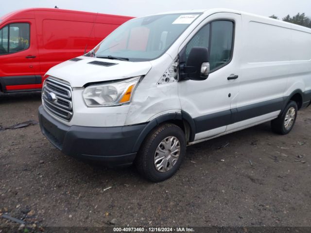 1FTYR1ZM5GKA39217 Ford Transit-250