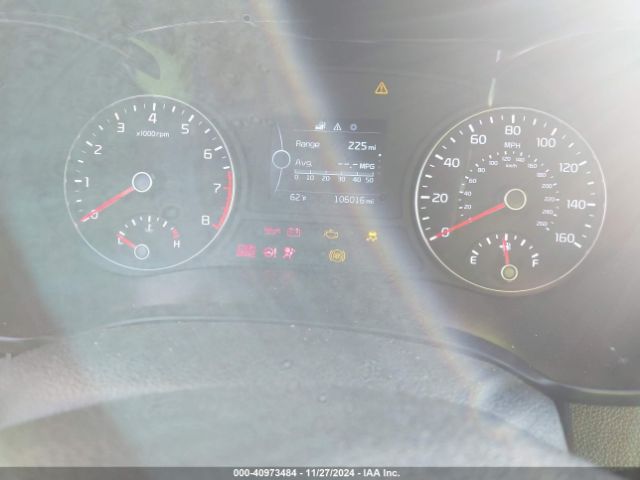 5XXGT4L35JG221046 KIA Optima S
