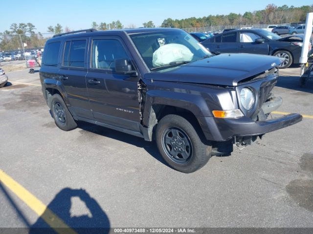 1C4NJPBB9FD139247 auction archive image