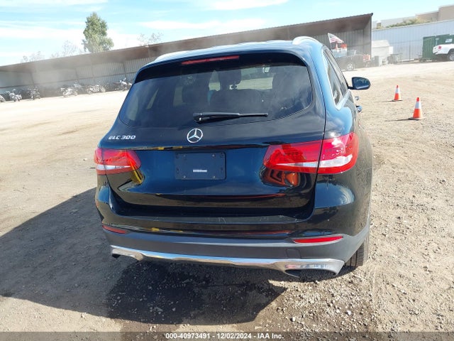 Mercedes-Benz GLC 300 2016 WDC0G4JB5GF058965 Image 16