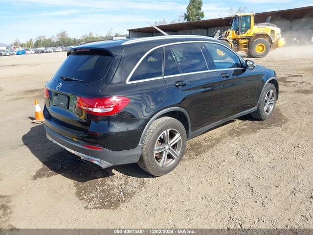 Mercedes-Benz GLC 300 2016 WDC0G4JB5GF058965 Image 4
