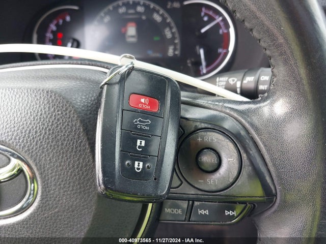 Toyota Rav4 Limited 2019 JTMN1RFV6KD028150 Image 11