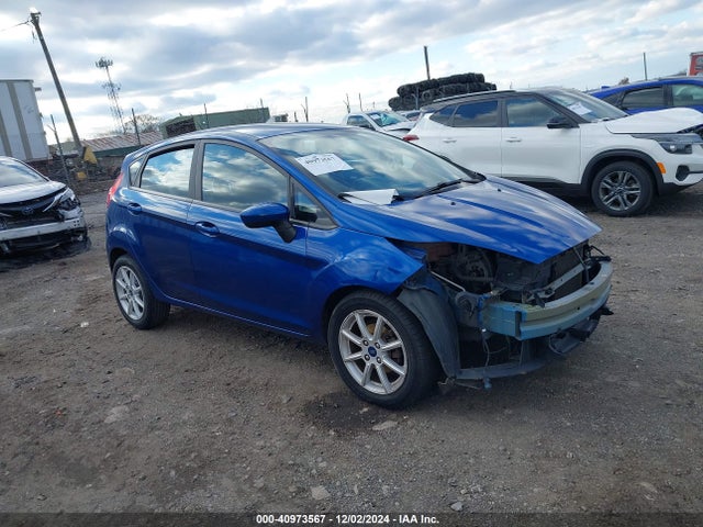 Ford FIESTA SE 2019 3FADP4EJXKM133408 Image 1