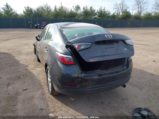 3MYDLBZV7GY127171 Scion IA
