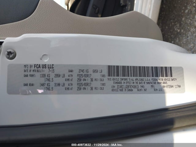 2C4RC1JG9FR743013 Chrysler Town & Country Limited