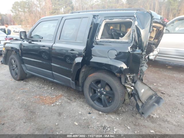 1C4NJPBA3FD220056 Jeep Patriot Altitude Edition