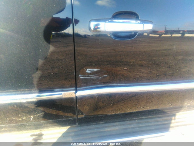 2010 CADILLAC ESCALADE 1GYUKBEF8AR148666 Photo 5