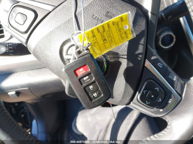 4T1BF1FK3HU705431 Toyota CAMRY XSE