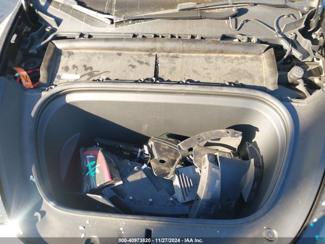2021 TESLA MODEL Y 5YJYGDEEXMF304552 Photo 9