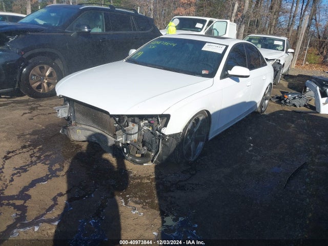 2011 AUDI A4 WAUFFAFL2BN052605 Photo 1