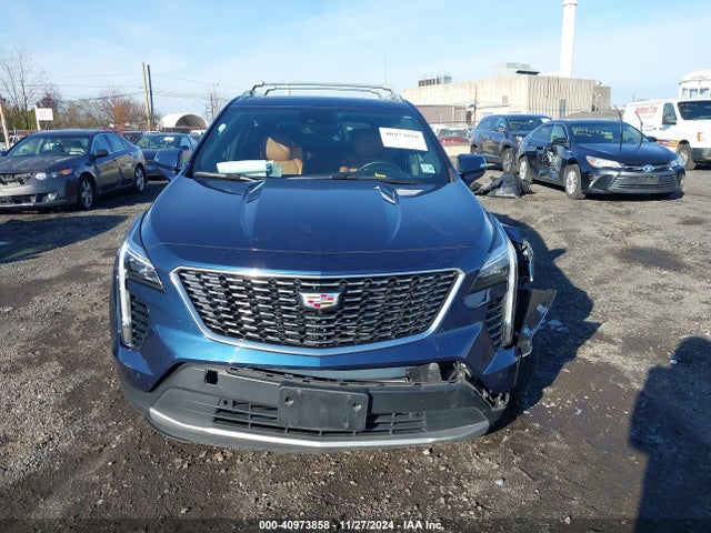 1GYFZCR40MF030538 Cadillac Xt4 Fwd Premium Luxury