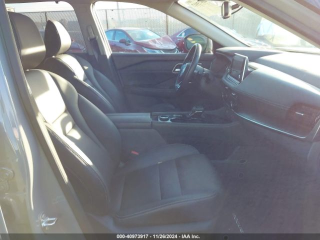 5N1AT3CB5MC818477 Nissan Rogue Sl Intelligent Awd