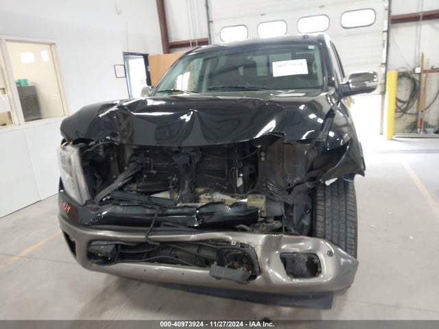 1N6AA1E50KN500660 Nissan Titan Platinum Reserve