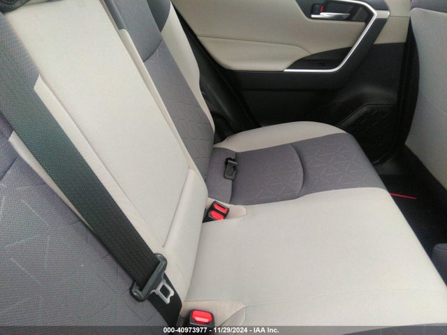 Toyota Rav4 Xle 2019 JTMP1RFV7KD045337 Image 8