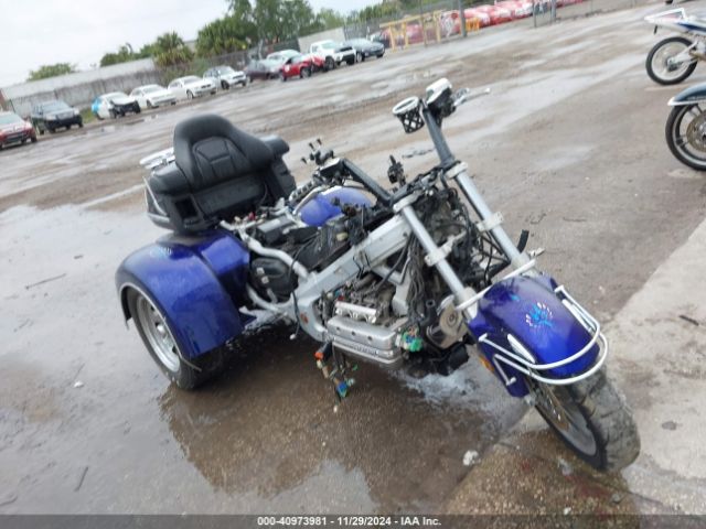 2002 HONDA GL1800 1HFSC47032A105342