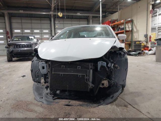 1C3CDFBBXFD267185 Dodge DART SXT