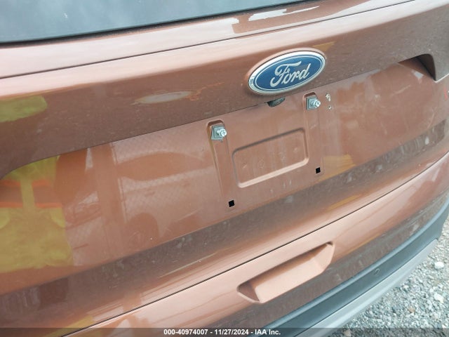 Ford ESCAPE SE 2017 1FMCU9GDXHUA84066 Image 6