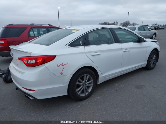 Hyundai SONATA SE 2016 5NPE24AF5GH306148 Image 4