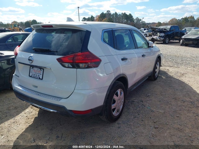 Nissan ROGUE S 2018 KNMAT2MT1JP614236 Image 4