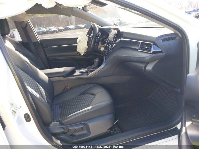 4T1G11BKXRU127971 Toyota CAMRY SE