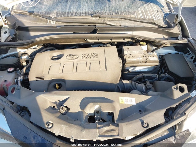 Toyota C-HR XLE 2022 NMTKHMBX5NR145217 Image 10