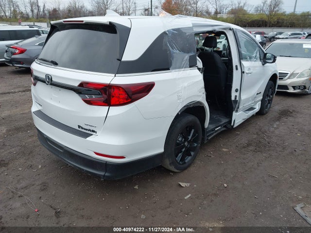 Honda Odyssey Sport 2024 5FNRL6H75RB016938 Image 4