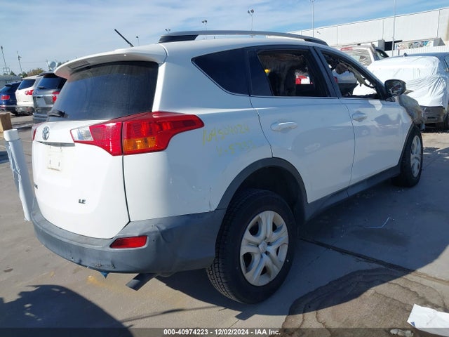 Toyota RAV4 LE 2014 2T3ZFREV8EW085333 Image 4