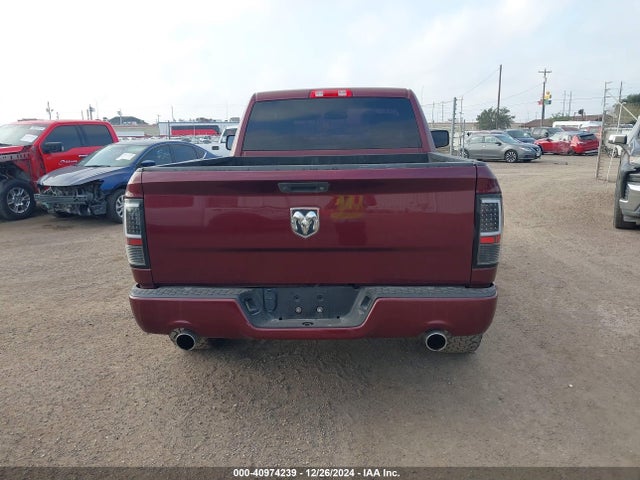 3C6JR6AT4FG525239 RAM 1500 Express