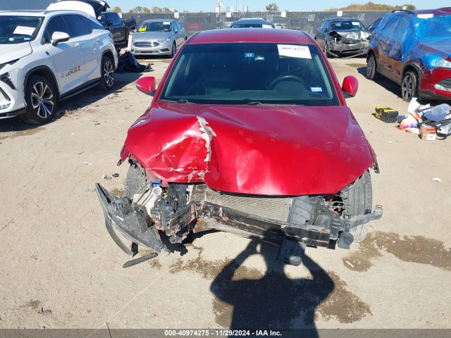 KMHD84LF8HU331863 Hyundai Elantra Limited