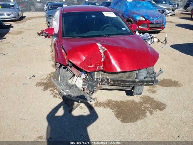 KMHD84LF8HU331863 Hyundai Elantra Limited