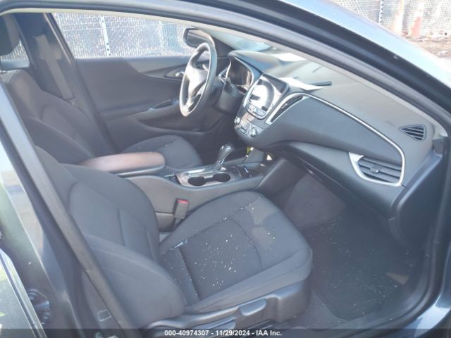 1G1ZB5ST2KF222067 Chevrolet Malibu 1ls