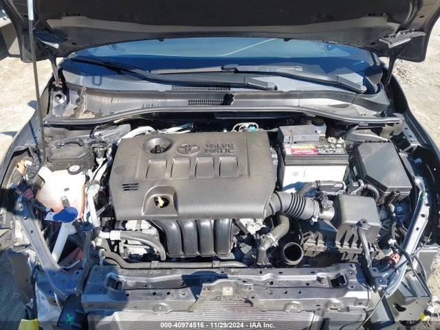 Toyota C-HR XLE 2019 NMTKHMBX7KR093178 Image 10