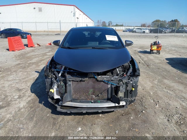 Toyota C-HR XLE 2019 NMTKHMBX7KR093178 Image 13