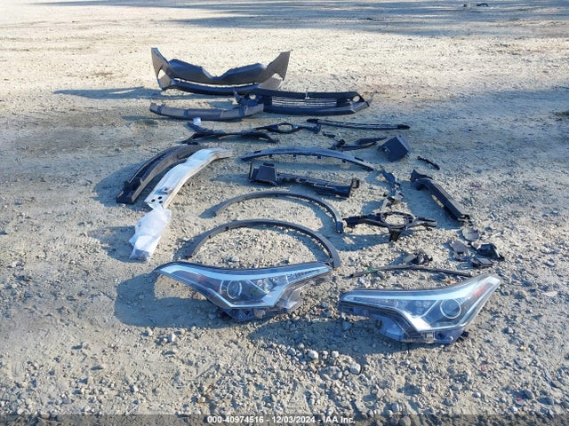 Toyota C-HR XLE 2019 NMTKHMBX7KR093178 Image 20