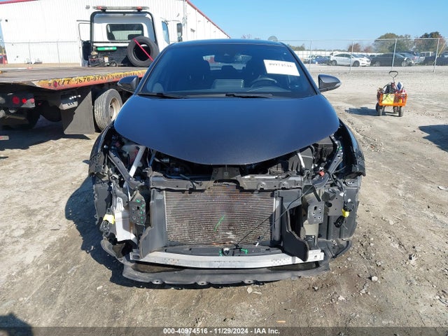 Toyota C-HR XLE 2019 NMTKHMBX7KR093178 Image 6