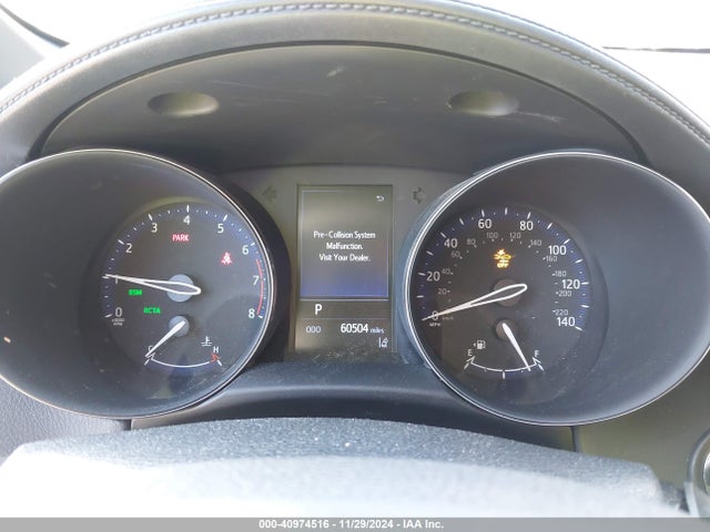 Toyota C-HR XLE 2019 NMTKHMBX7KR093178 Image 7