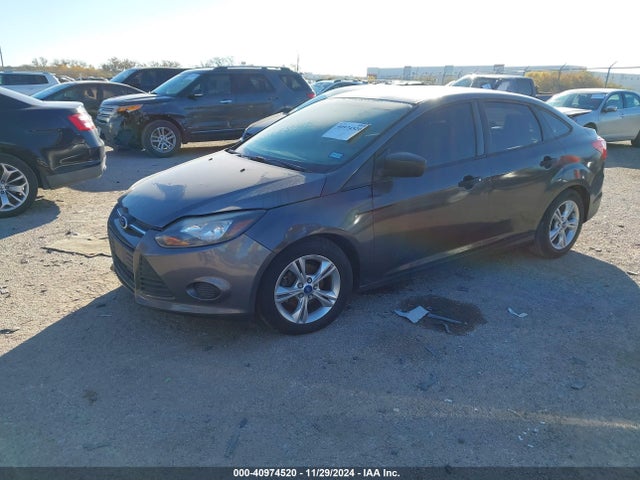 Ford FOCUS S 2014 1FADP3E20EL229461 Image 2