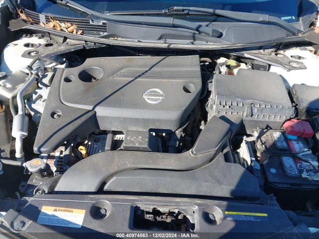 Nissan Altima 2.5 S 2015 1N4AL3AP0FC185172 Image 10
