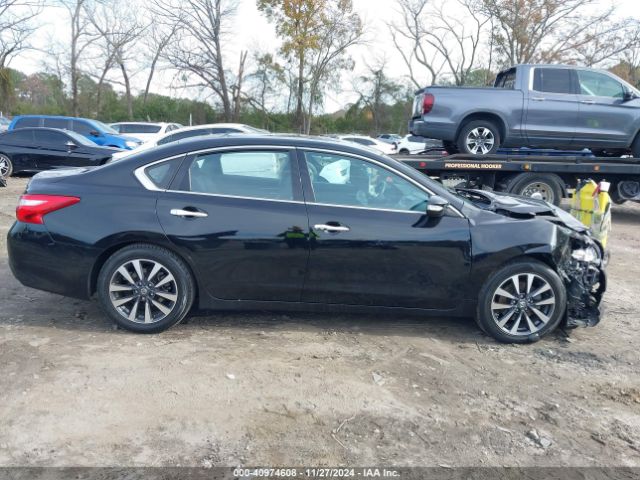 1N4AL3AP5HC222820 Nissan Altima 2.5 Sl